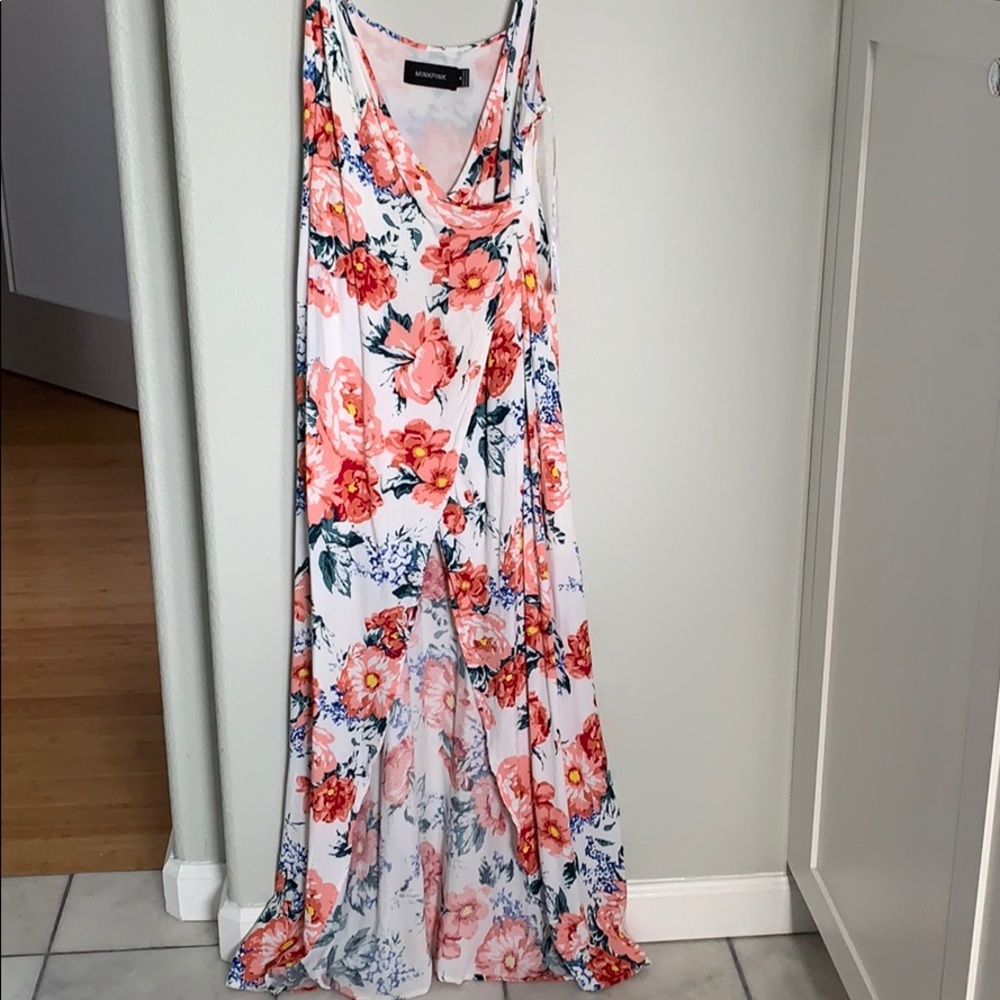 Minkpink floral maxi dress, size M